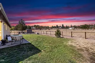 1940 SE Sagebrush Dr, Madras, OR 97741 - Photo 3