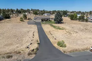 1940 SE Sagebrush Dr, Madras, OR 97741 - Photo 57