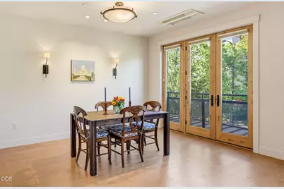 175 Lithia Way #200, Ashland, OR 97520 - Photo 5