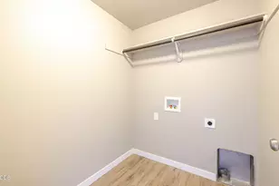 20380 SE Lois Way, Bend, OR 97702 - Photo 35