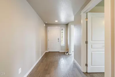 20380 SE Lois Way, Bend, OR 97702 - Photo 5
