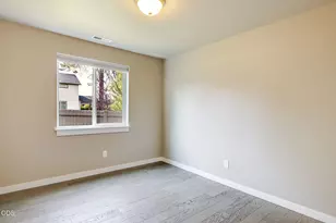 20380 SE Lois Way, Bend, OR 97702 - Photo 33