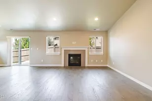20380 SE Lois Way, Bend, OR 97702 - Photo 15