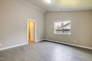 20380 SE Lois Way, Bend, OR 97702 - Photo 23