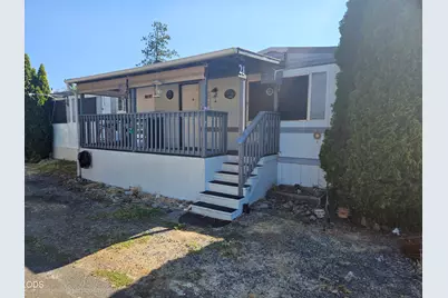 380 W Gregory Road #UNIT 21, Central Point, OR 97502 - Photo 3