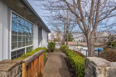 369 Alta Avenue, Ashland, OR 97520 - Photo 25