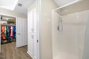 155 Country Hill Dr, Phoenix, OR 97535 - Photo 17