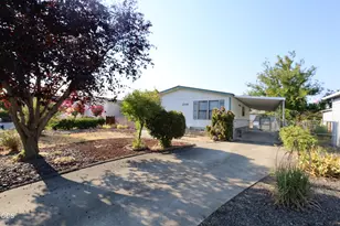 2118 SW Shane Way, Grants Pass, OR 97527 - Photo 3