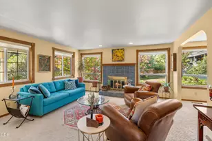 420 S Oregon St, Jacksonville, OR 97530 - Photo 17