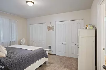 697 Jaynes Drive, Grants Pass, OR 97527 - Photo 15