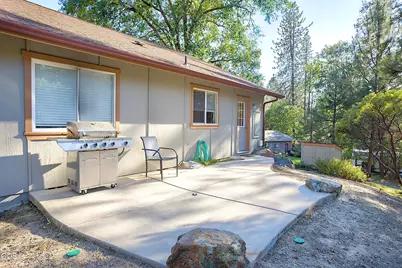 697 Jaynes Drive, Grants Pass, OR 97527 - Photo 25