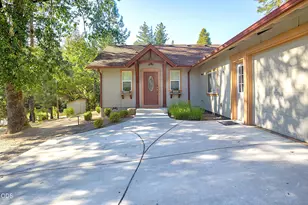 697 Jaynes Dr, Grants Pass, OR 97527 - Photo 5