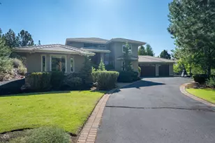 146 NW Skyliner Summit Loop, Bend, OR 97703 - Photo 9