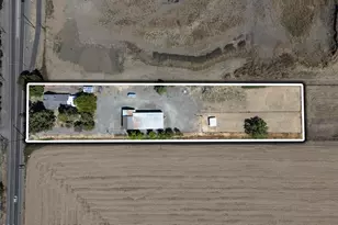 1083 Rossanley Dr, Medford, OR 97501 - Photo 29