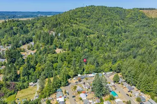 1655 N Juniper St, Coquille, OR 97423 - Photo 33