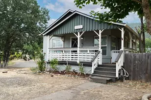 22172 Hwy 62, Shady Cove, OR 97539 - Photo 19