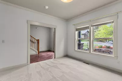 61438 Linton Loop, Bend, OR 97702 - Photo 9