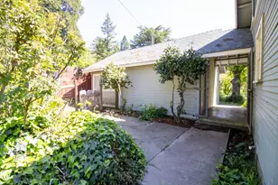 24127 Redwood Hwy, Kerby, OR 97531 - Photo 39