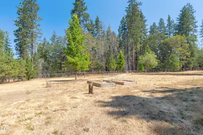 530 April Drive, Merlin, OR 97532 - Photo 51