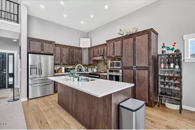 232 Willow Springs, Talent, OR 97540 - Photo 15