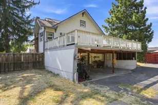 1055 California, Klamath Falls, OR 97601 - Photo 45