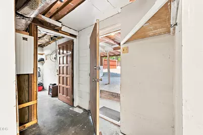 1055 California, Klamath Falls, OR 97601 - Photo 33