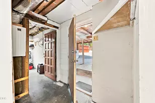 1055 California, Klamath Falls, OR 97601 - Photo 33