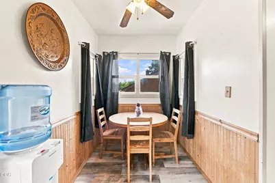 1055 California Avenue, Klamath Falls, OR 97601 - Photo 11