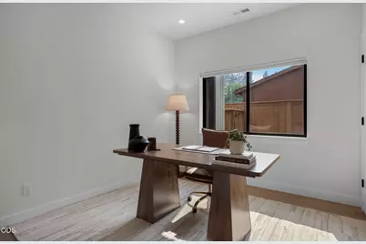 1315 NW Elgin Avenue #1 & 2, Bend, OR 97703 - Photo 29