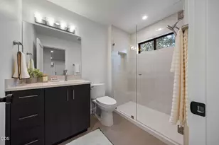 1315 NW Elgin Ave, Bend, OR 97703 - Photo 53