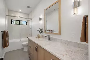 1315 NW Elgin Ave, Bend, OR 97703 - Photo 31