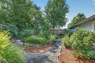 3516 Shawna Dr, Medford, OR 97504 - Photo 27