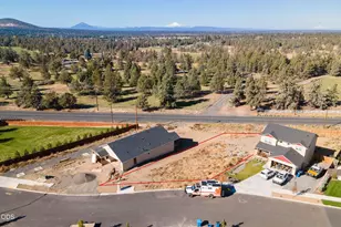 4615 SW Salmon Ave, Redmond, OR 97756 - Photo 25