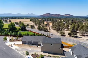 4615 SW Salmon Ave, Redmond, OR 97756 - Photo 27
