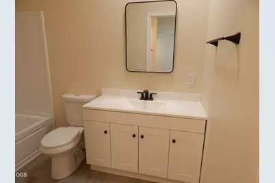21 Brophy Way #UNIT 23, Shady Cove, OR 97539 - Photo 9