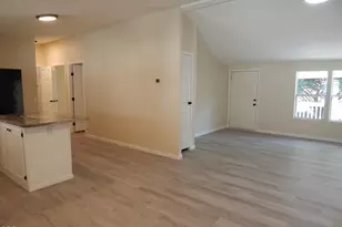 21 Brophy Way, Shady Cove, OR 97539 - Photo 5