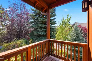 2497 NW Todds Crest Dr, Bend, OR 97703 - Photo 17