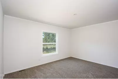 17033 Cagle Road, La Pine, OR 97739 - Photo 13