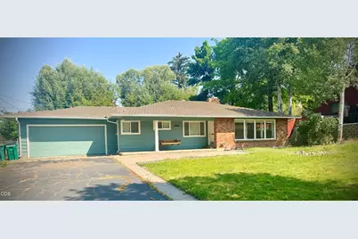 1845 Lawrence Street, Klamath Falls, OR 97601 - Photo 1