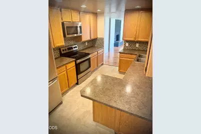 1845 Lawrence Street, Klamath Falls, OR 97601 - Photo 7