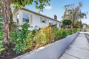 1203 Queen Anne Ave, Medford, OR 97504 - Photo 41