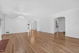 1203 Queen Anne Ave, Medford, OR 97504 - Photo 13