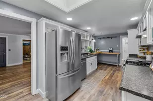 21001 SE King Hezekiah Way, Bend, OR 97702 - Photo 13