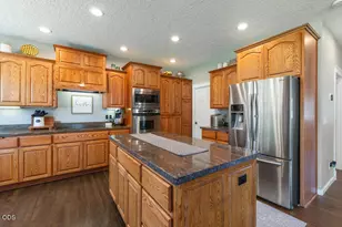 4081 Collier Ln, Klamath Falls, OR 97603 - Photo 11