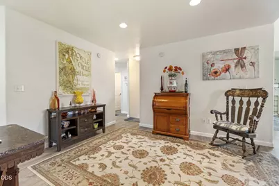 228 Angela Court, Klamath Falls, OR 97601 - Photo 11