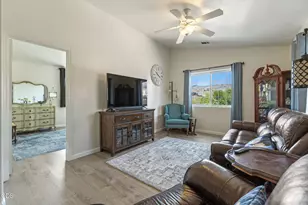 228 Angela Ct, Klamath Falls, OR 97601 - Photo 13