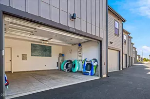 20534 Empire Ave, Bend, OR 97701 - Photo 31
