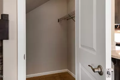 2910 SW Yew Park Lane, Redmond, OR 97756 - Photo 7