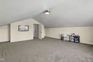1981 Bluegrass Dr, Central Point, OR 97502 - Photo 33