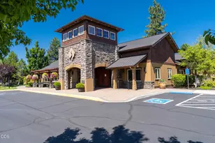 61042 Chamomile Pl, Bend, OR 97702 - Photo 57